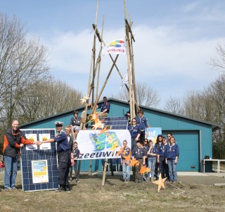 Vrijwilligers Het Zon Effect zetten scouting Noord-Beveland in het zonnetje